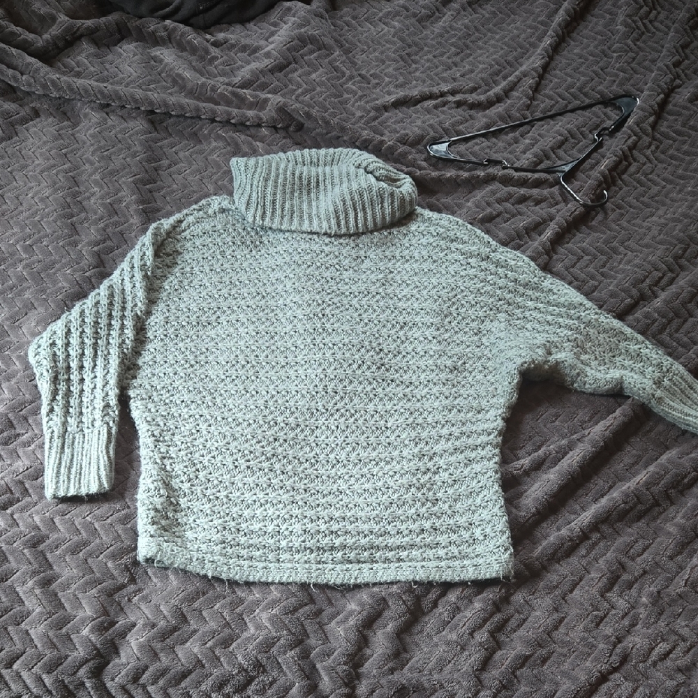 Pink Rose Textured Gray Turtleneck Sweater